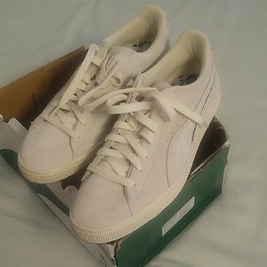 Puma suede men's sneakers silvery white